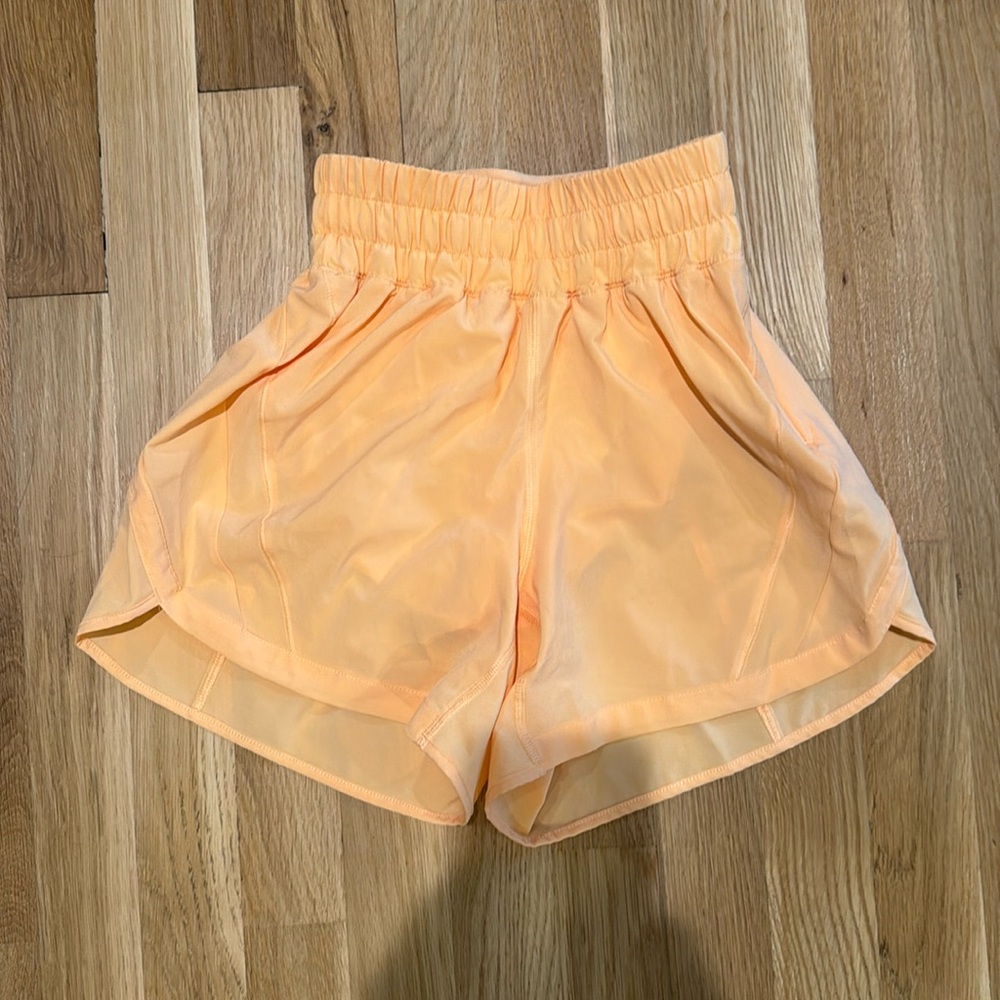 Hotty Hot Rise 4” inseam size 0 Lululemon Shorts
